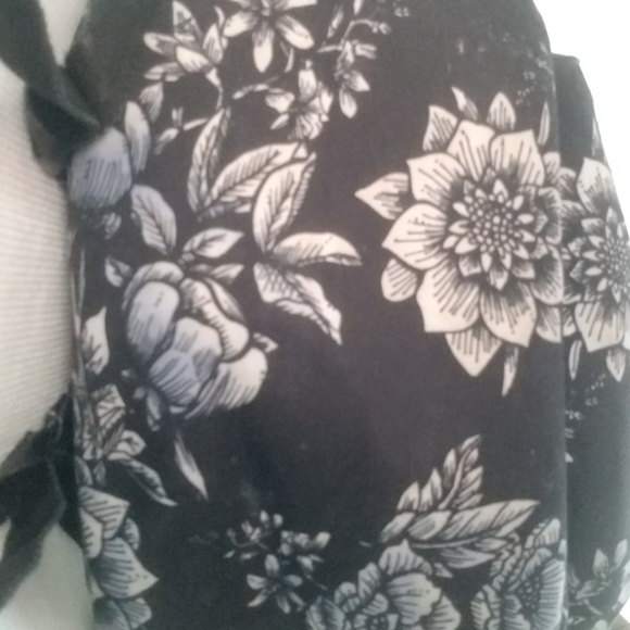 Rip Curl Floral Backpack - Picture 7 of 10
